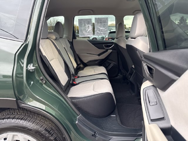 Used 2023 Subaru Forester AWD/4WD image 10