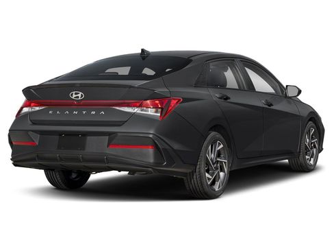 New 2026 Hyundai Elantra Sport FWD image 21