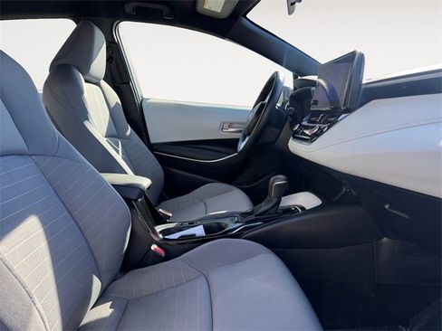 Certified 2025 Toyota Corolla SE image 13