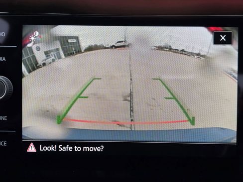 New 2026 Volkswagen Jetta SE image 13