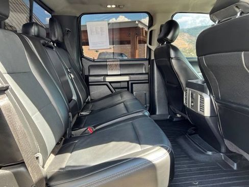Used 2017 Ford F250 Lariat w/ Lariat Ultimate Package AWD/4WD image 17