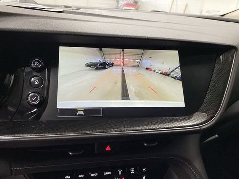 Certified 2023 Buick Envision Essence image 26