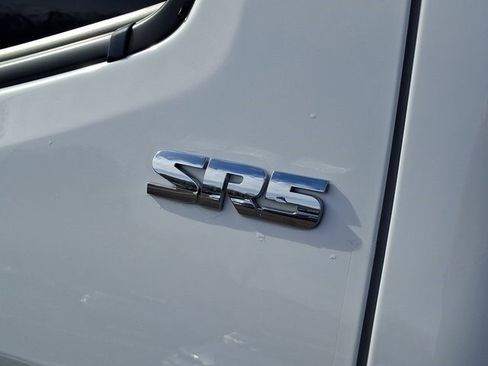 Used 2019 Toyota Tacoma SR5 image 11