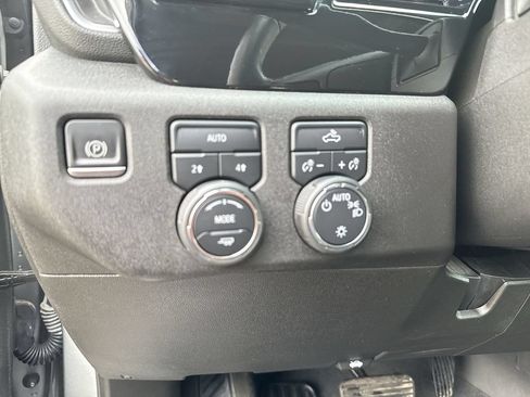 Certified 2023 Chevrolet Silverado 1500 LT AWD/4WD image 24