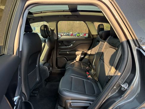 Used 2020 Lincoln Corsair Reserve w/ Equipment Group 202A image 26