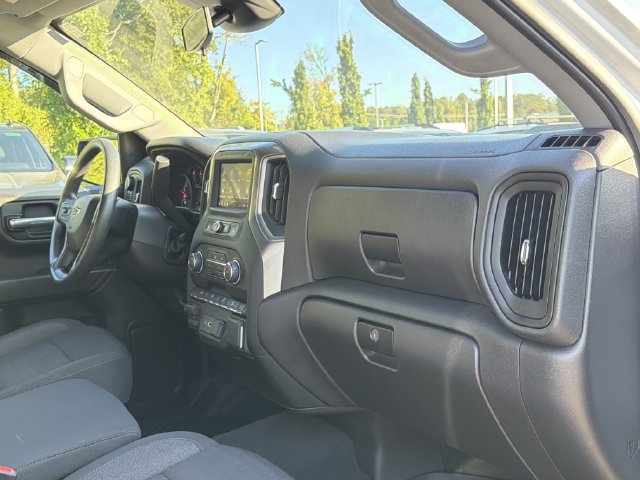 Used 2024 Chevrolet Silverado 1500 Custom Trail Boss w/ LPO, Dark Essentials Package AWD/4WD image 18
