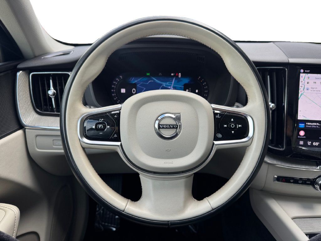 Certified 2024 Volvo XC60 B5 Plus w/ Protection Package Premier AWD/4WD image 12