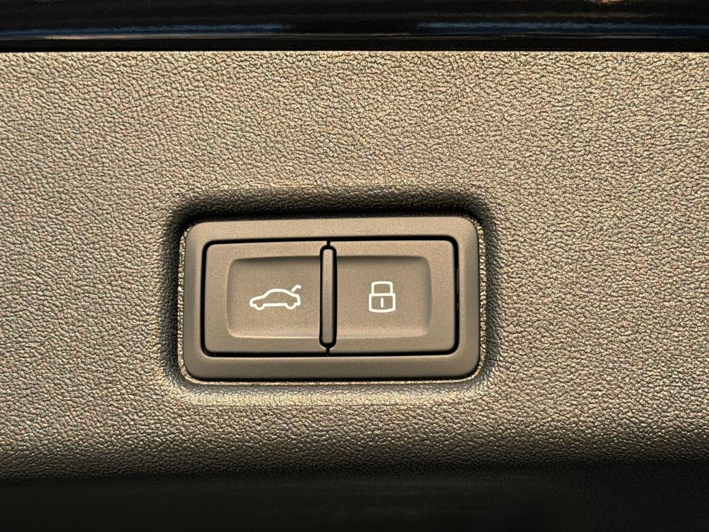 New 2026 Audi Q5 2.0T AWD/4WD image 14