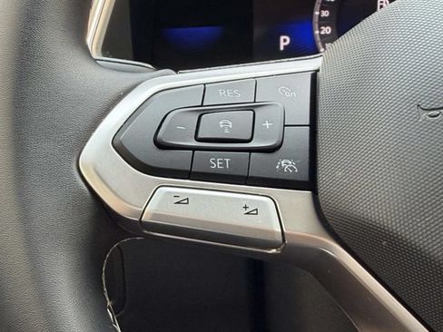 Certified 2022 Volkswagen Tiguan S w/ Driver Assistance Package AWD/4WD image 21