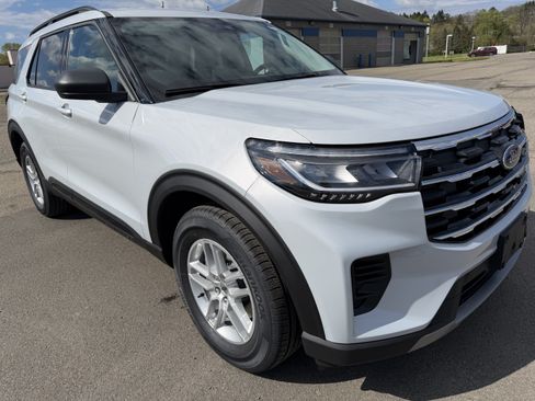 New 2026 Ford Explorer Active AWD/4WD image 1