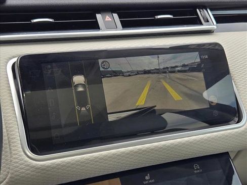Certified 2023 Land Rover Range Rover Velar R-Dynamic S image 14