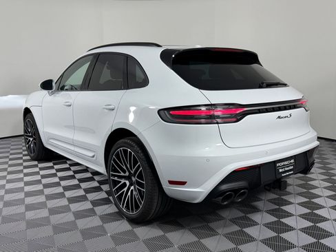 New 2026 Porsche Macan S image 3