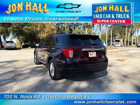 Used 2022 Ford Explorer XLT image 7