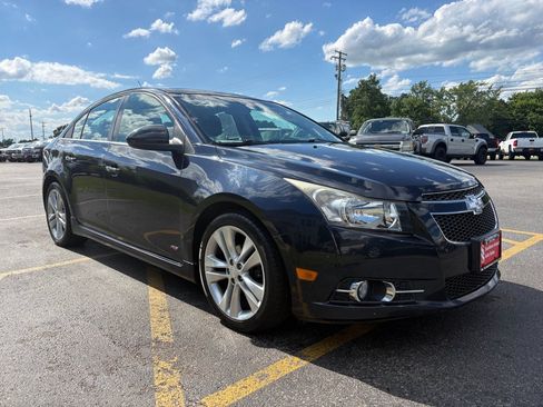 Used 2014 Chevrolet Cruze LTZ w/ Sun, Sound and Sport Package FWD image 4