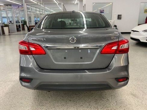 Used 2019 Nissan Sentra SV FWD image 5
