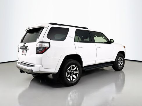 Certified 2023 Toyota 4Runner TRD Off-Road Premium AWD/4WD image 7