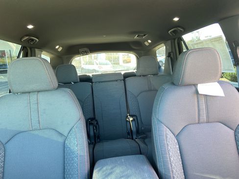 New 2026 Honda Pilot Sport image 23
