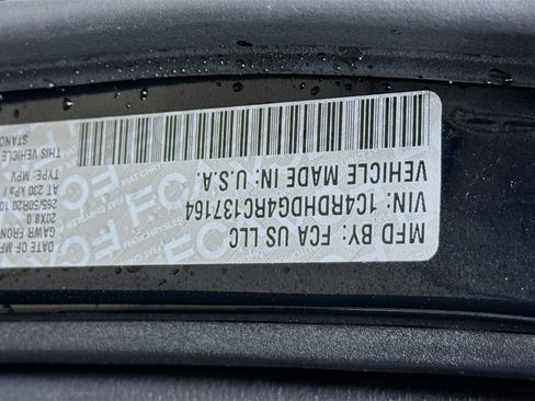 Used 2024 Dodge Durango GT image 41