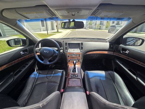 Used 2009 INFINITI G37 x Sedan w/ Premium Pkg AWD/4WD image 17