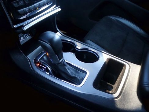 Used 2021 Jeep Grand Cherokee Laredo X image 20