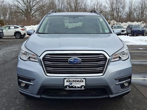 Used 2021 Subaru Ascent Limited w/ Technology Package image 2
