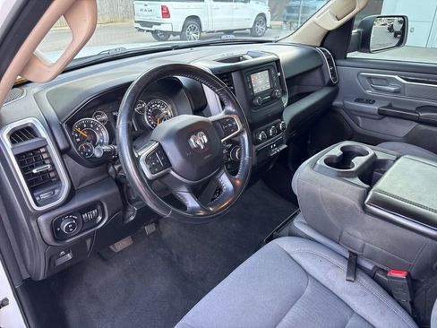 Used 2019 RAM 1500 Big Horn AWD/4WD image 30