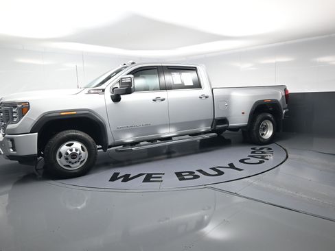 Certified 2021 GMC Sierra 3500 Denali w/ Denali Ultimate Package image 6