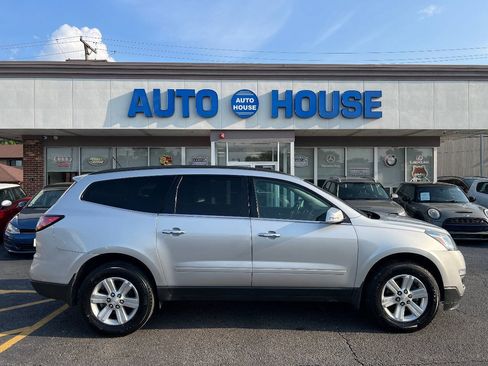 Used 2014 Chevrolet Traverse LT FWD image 9