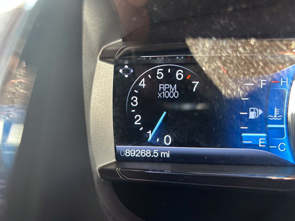 Used 2015 Ford Taurus SHO AWD/4WD image 5