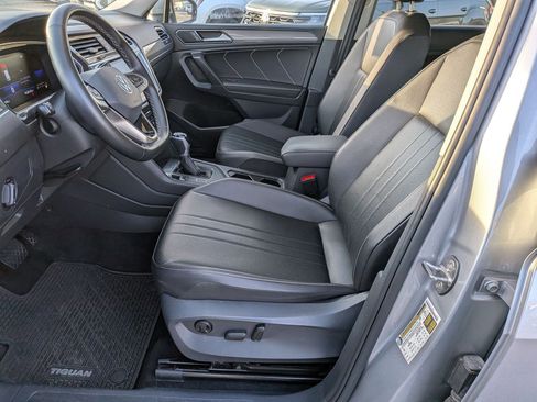 Used 2022 Volkswagen Tiguan SE image 14