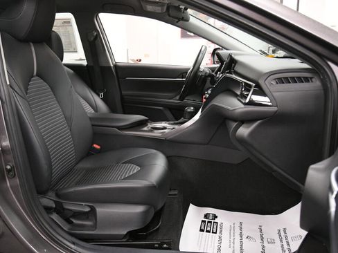 Used 2023 Toyota Camry SE FWD image 24