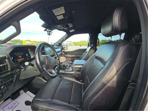 Used 2022 Ford F150 Lariat w/ Equipment Group 502A High AWD/4WD image 5