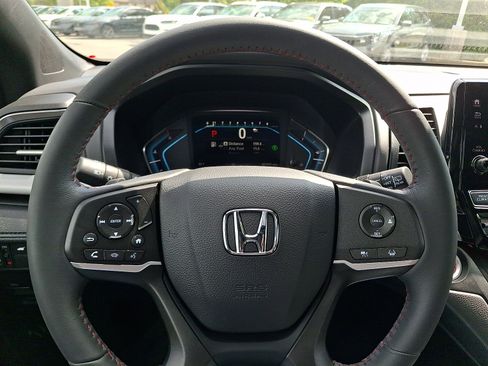 Used 2024 Honda Odyssey Sport image 20