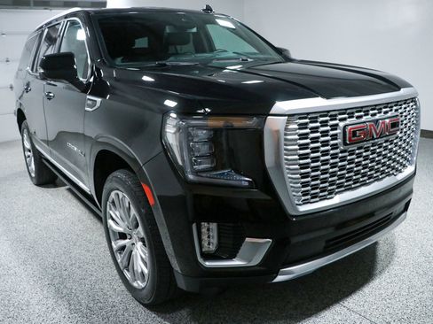 Used 2023 GMC Yukon Denali w/ Max Trailering Package AWD/4WD image 5