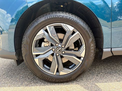 Used 2025 Nissan Murano SL w/ Cargo Package AWD/4WD image 11