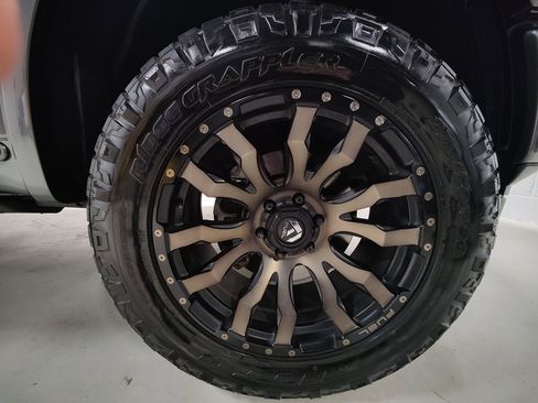Used 2018 Ford F150 Lariat w/ Equipment Group 502A Luxury AWD/4WD image 18
