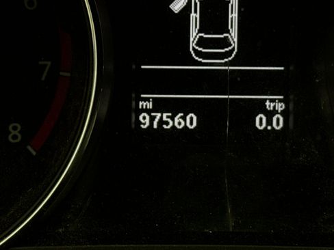 Used 2017 Volkswagen Passat 1.8T S image 9