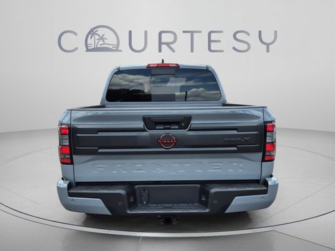 New 2026 Nissan Frontier Pro-X w/ Pro-X Convenience Package RWD image 5