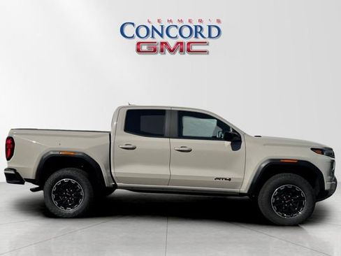 New 2026 GMC Canyon AT4 AWD/4WD image 3