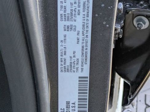 New 2026 RAM 1500 4x4 Crew Cab image 34