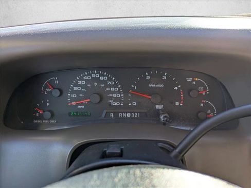 Used 2003 Ford F250 XLT image 13