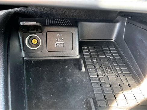 Certified 2025 Ford Bronco Sport Outer Banks w/ Outer Banks Tech Package+ image 30