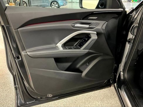 New 2025 Audi Q5 Premium Plus image 10