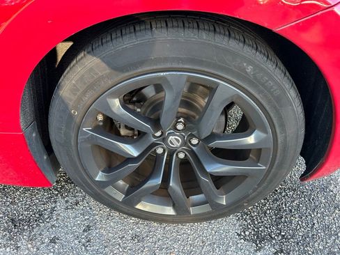 Used 2017 Nissan 370Z Touring image 9