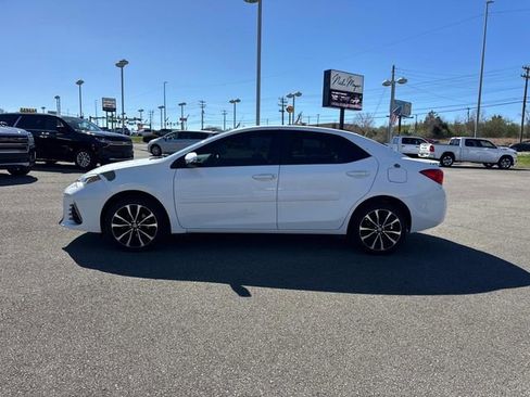 Used 2017 Toyota Corolla SE image 7