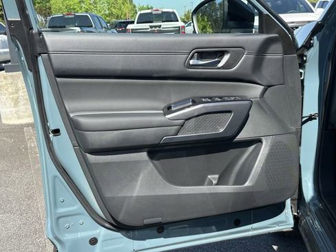 New 2026 Nissan Pathfinder SL AWD/4WD image 11