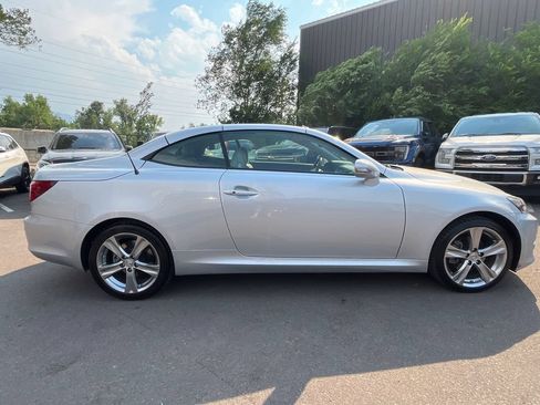 Used 2012 Lexus IS 250C w/ Luxury Pkg RWD image 8