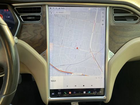 Used 2016 Tesla Model S 75 image 15