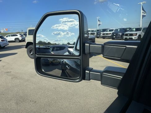 Used 2022 Ford F350 XLT w/ FX4 Off-Road Package image 36