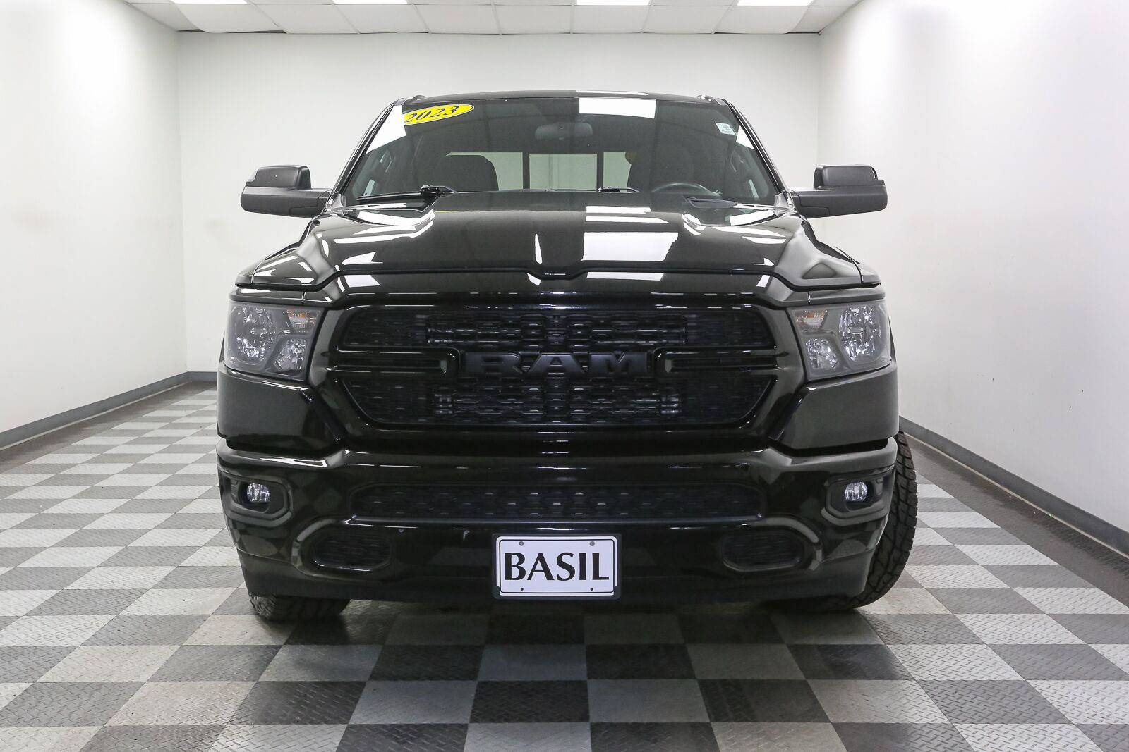 Used 2023 RAM 1500 Tradesman w/ Trailer Tow Group AWD/4WD image 3